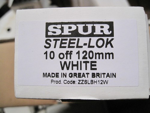 Spur prostore twin slot - spur/,